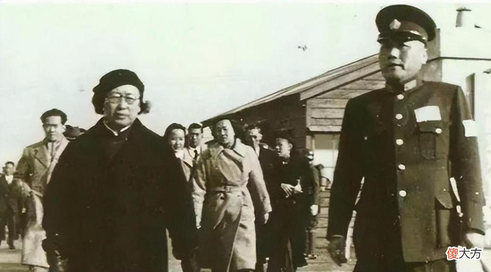 【爱历史】汪精卫死后墓地用5吨碎钢,下葬时有多气派,挖出来时就有多狼狈