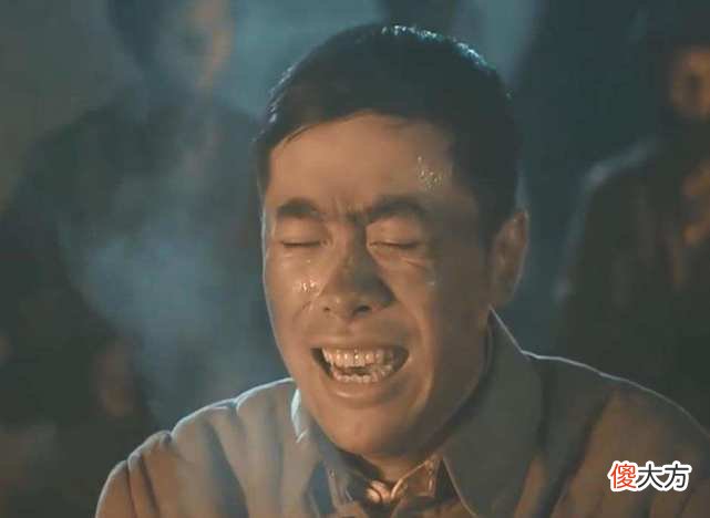 【爱历史】《亮剑》中，李云龙查岗发现朱子明的床铺凉了，为何就紧急集合？