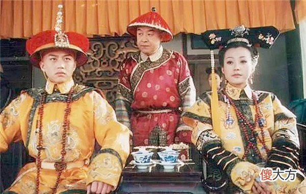 【历史故事】大清最飒皇后：怀孕时被废，回家生子，皇帝想接，娘家：接就出兵