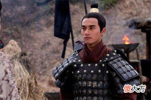 【历史故事】诸葛亮离世时,刘禅为何一口气杀了3位重臣?1年后才发现他真高明