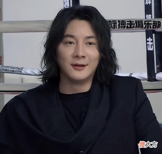 【游戏世界】张大仙排位遇金牌演员，直接行使官方特权教训对方，网友大呼解气