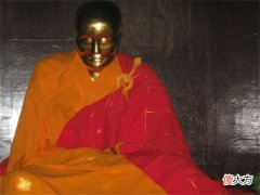 世界十大不腐古尸之谜：九华山不腐肉身女菩萨，身体构造至今未解