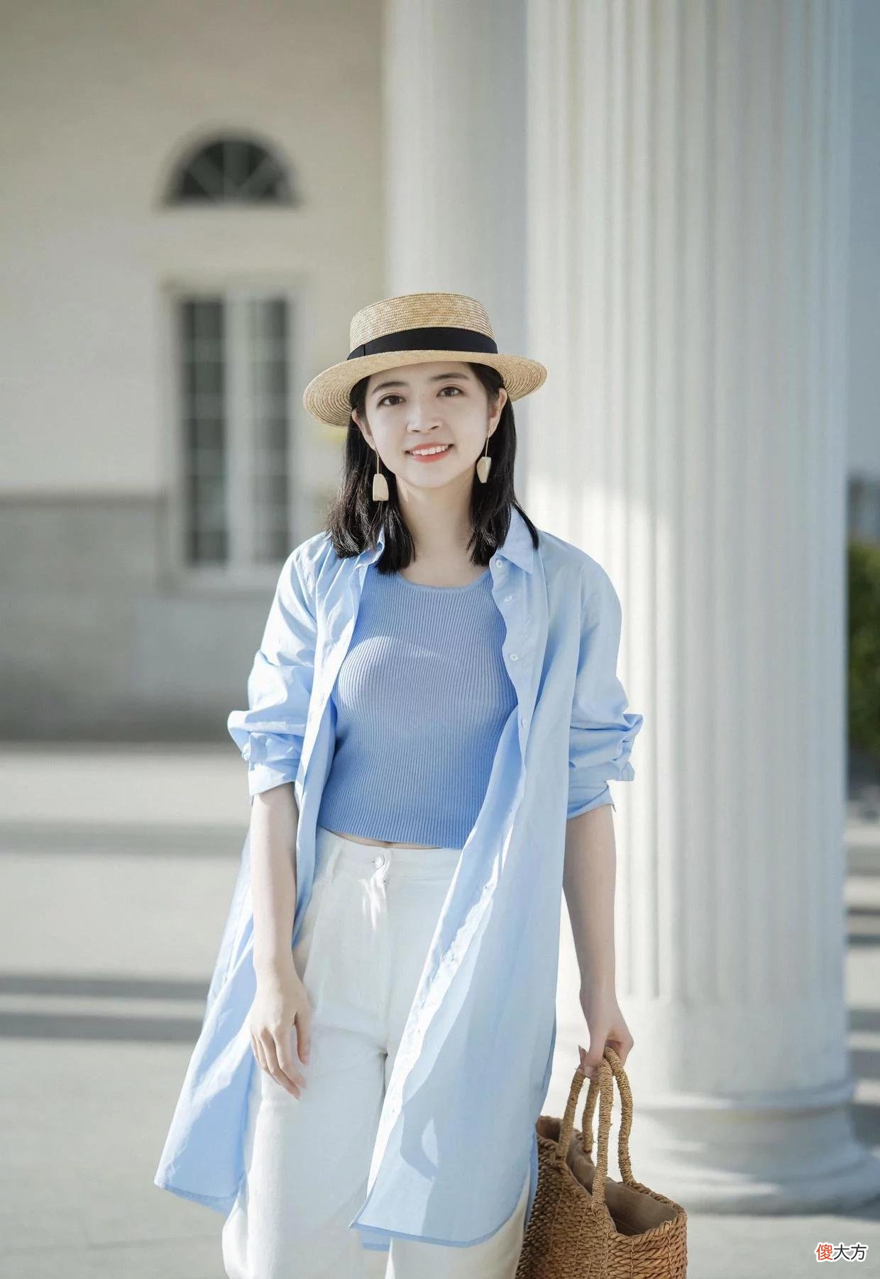 【就爱时尚】女人不管什么年纪，穿短袖要记住这“三不要”，廉价又土气