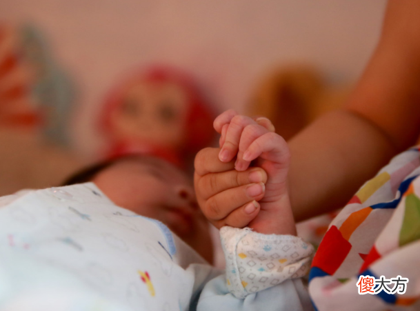 生二胎时大宝不同意？避开3个“困难时期”，二胎生活更“安宁”