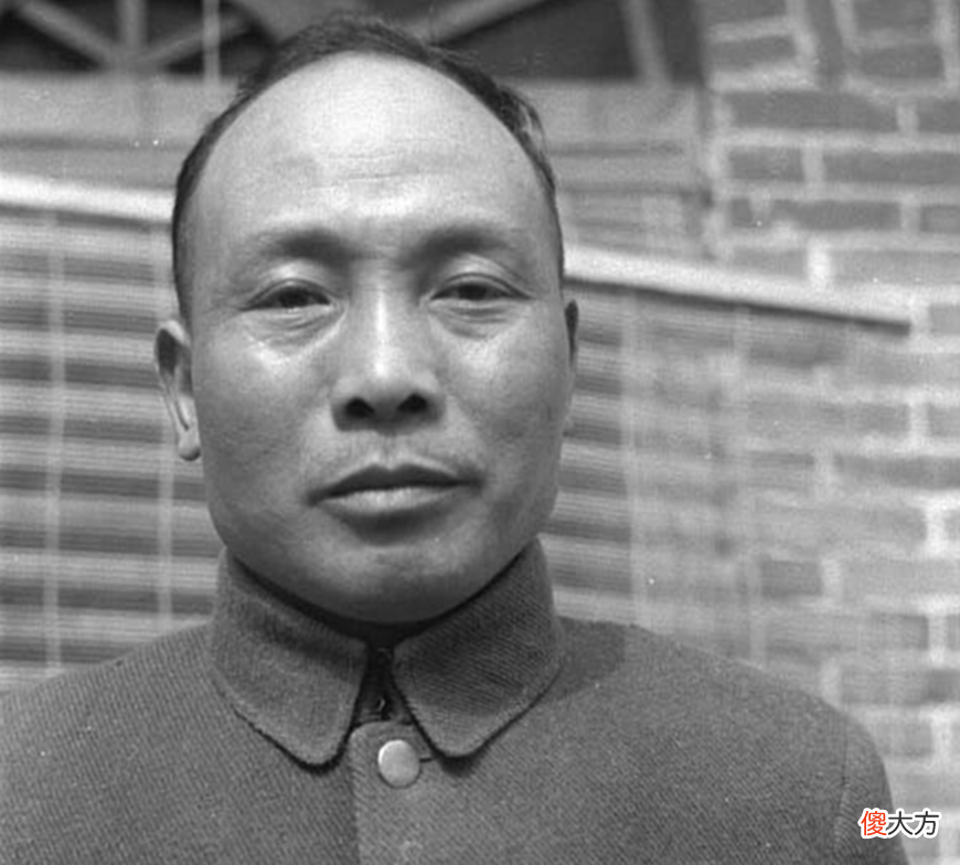 【爱历史】汤恩伯去国外治病，手术成功了，他觉得人生的第二春就要开始了
