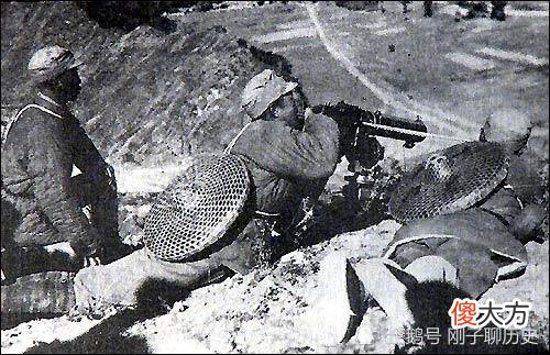 【爱历史】抗战经典战役：吕梁三捷打得敌人主动下战书，杨勇将军真威武
