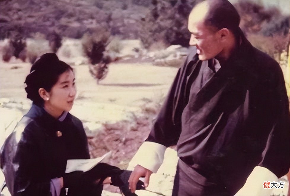 【爱历史】92岁不丹太王太后：曾被小妾欺负被打进冷宫，现抱重孙子笑到最后