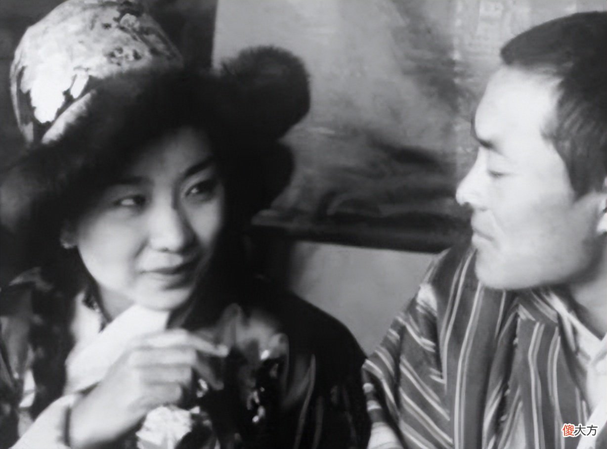【爱历史】92岁不丹太王太后：曾被小妾欺负被打进冷宫，现抱重孙子笑到最后