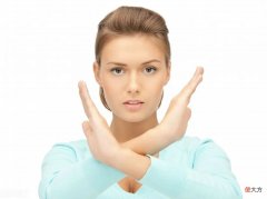 可悲的是，绝大多数父母都是采用不信任孩子的教育方式