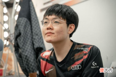 【游戏世界】爆TES买晴天内幕：369德州事件影响上场，管理层下死命令买上单