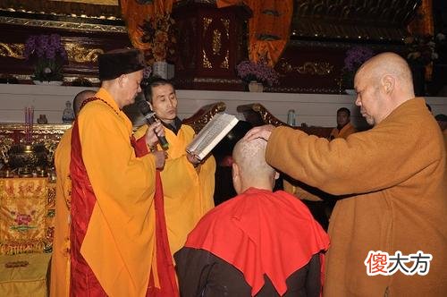 【爱历史】1986年，74岁少将钟国楚专程去拜访一和尚，此人究竟有何来头？