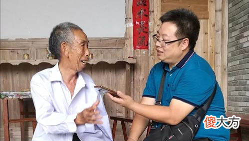 【爱历史】1986年，74岁少将钟国楚专程去拜访一和尚，此人究竟有何来头？