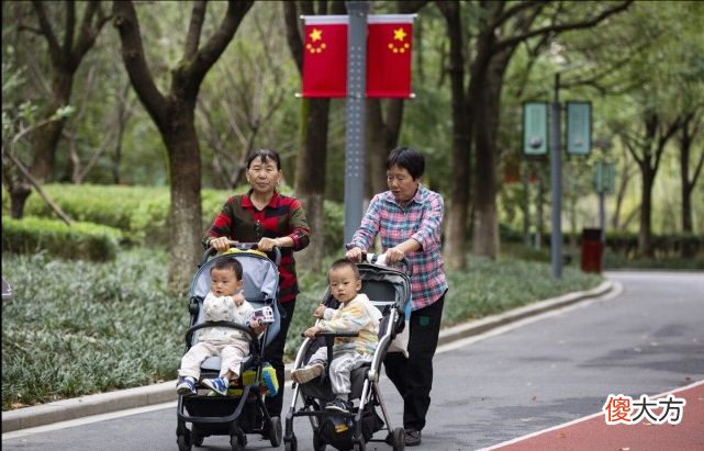 宝宝免疫力低有8个表现，想要宝宝少生病，父母需要从6个方面改善