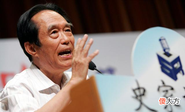 【历史故事】黄海清掌掴阎崇年，是言论不当还是明清粉之争？易中天：学术暴力