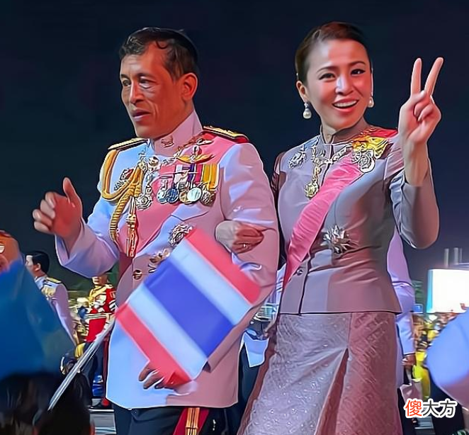 【历史故事】43岁苏提达示弱退居幕后，赶赴德国暂停争宠，西拉米回归畅通无阻