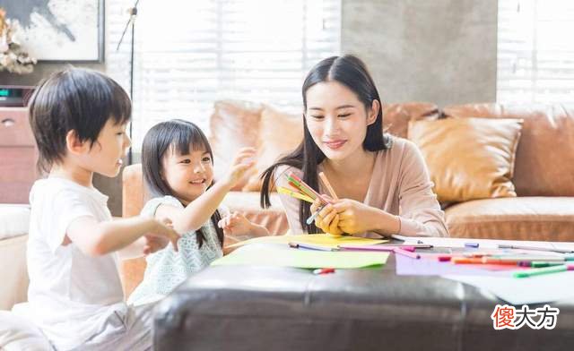 教育孩子学会“两放手”，做智慧妈妈，让孩子长大后更出色