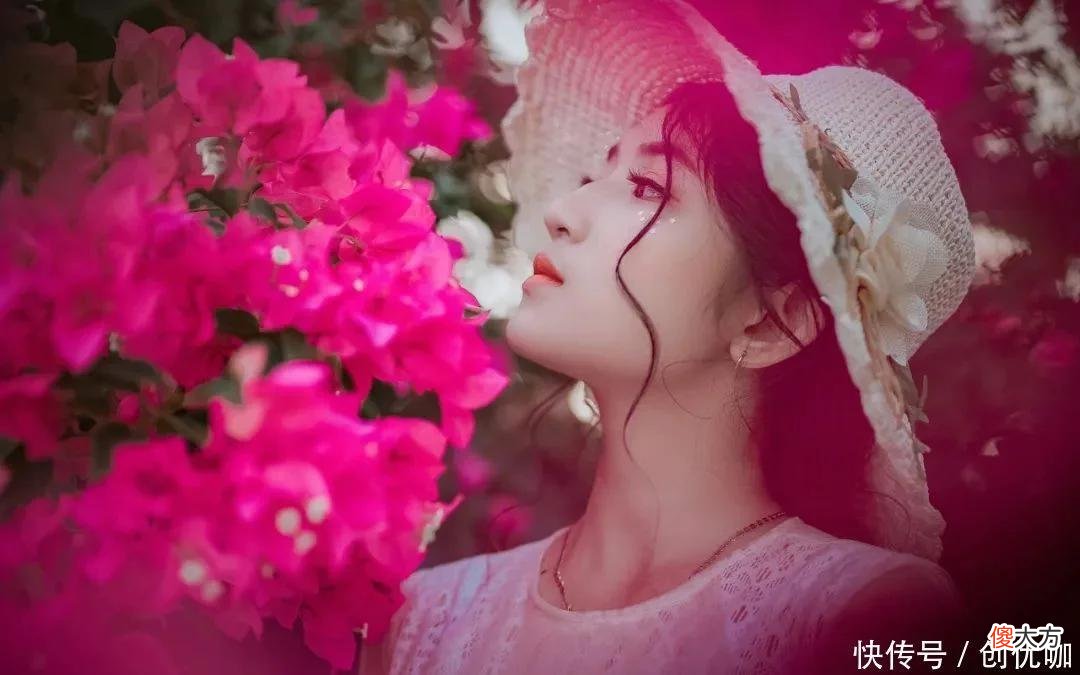 【十二星座】8月底，桃花运大吉，把握良缘，爱情柳暗花明，脱单在即的3个生肖