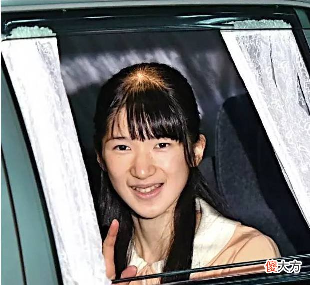 【爱历史】爱子公主在学校被欺负，德仁天皇顾虑重重不作为，皇后心疼到难受