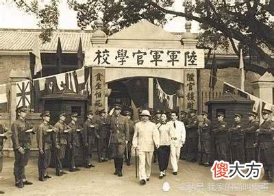 【历史故事】徐向前从黄埔一期毕业后，被派去冯玉祥部工作，为何不到一年选择离开？