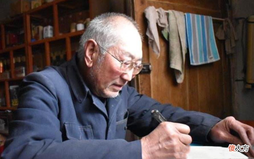 【爱历史】他是清朝最后的“御医”，104岁仍不退休，曾主动上交秘方给国家