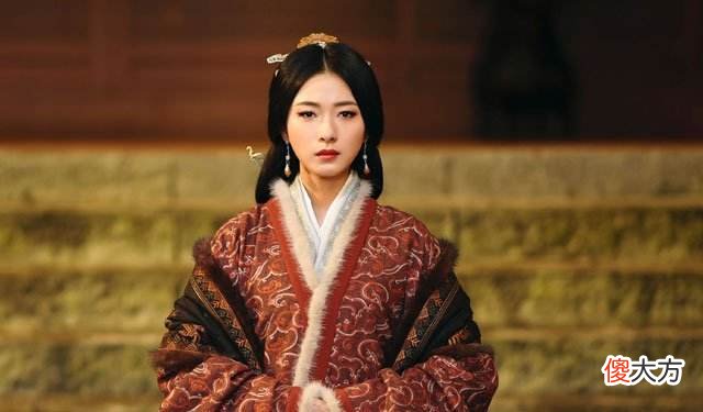 【爱历史】三国演义中的甜蜜爱情，历史中却很无奈，直接保送对手成功