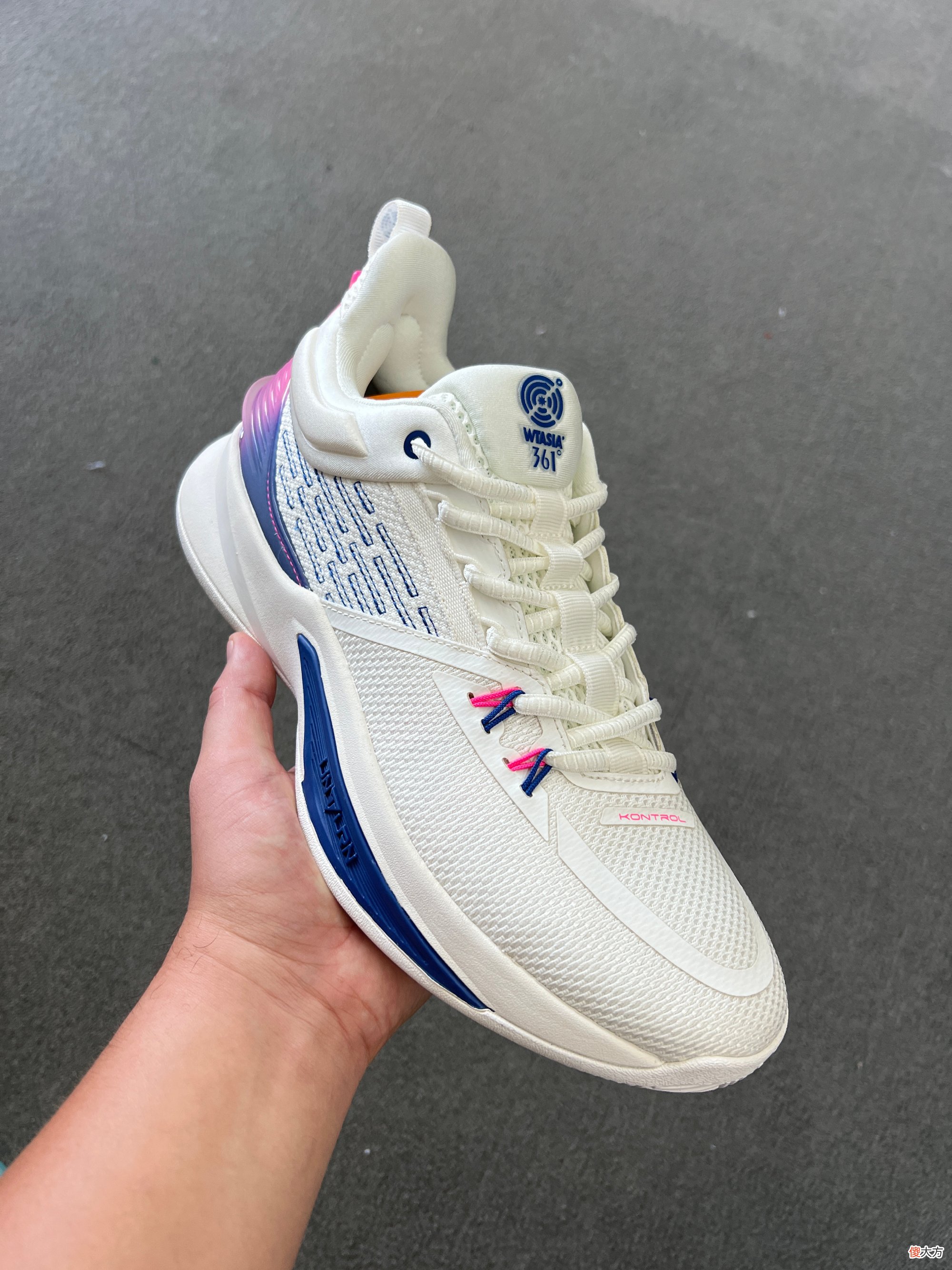 【时尚一点】国产新品！361克制3代曝光，李宁利刃3双配色来袭，匹克有惊喜