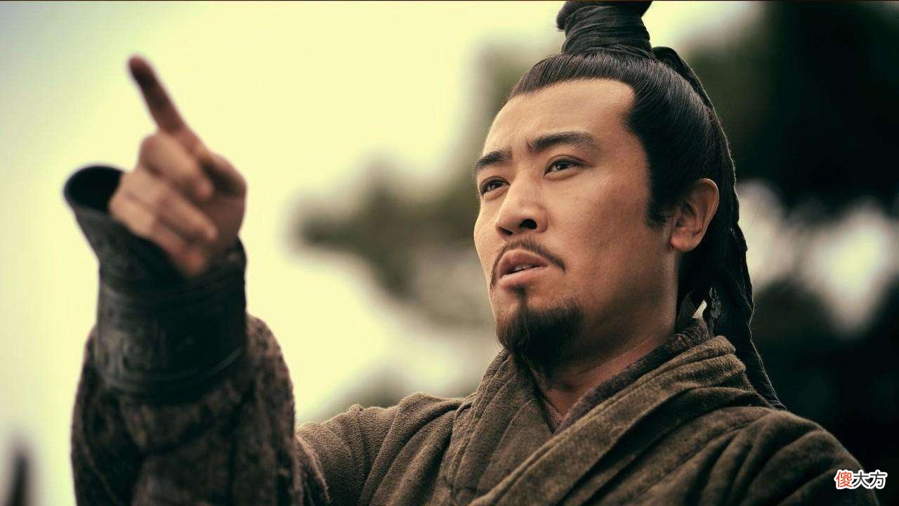 【爱历史】明明责任不在他，小伙子却因为冲动丢掉了工作，因为他真的错了