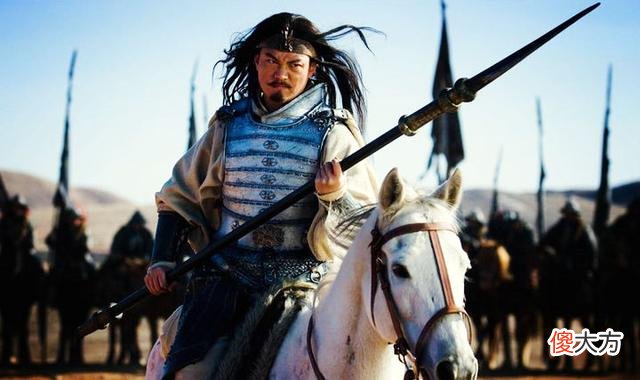 【爱历史】跟关羽比肩的四员大将，三人被赵云压制，一人被张飞怒骂