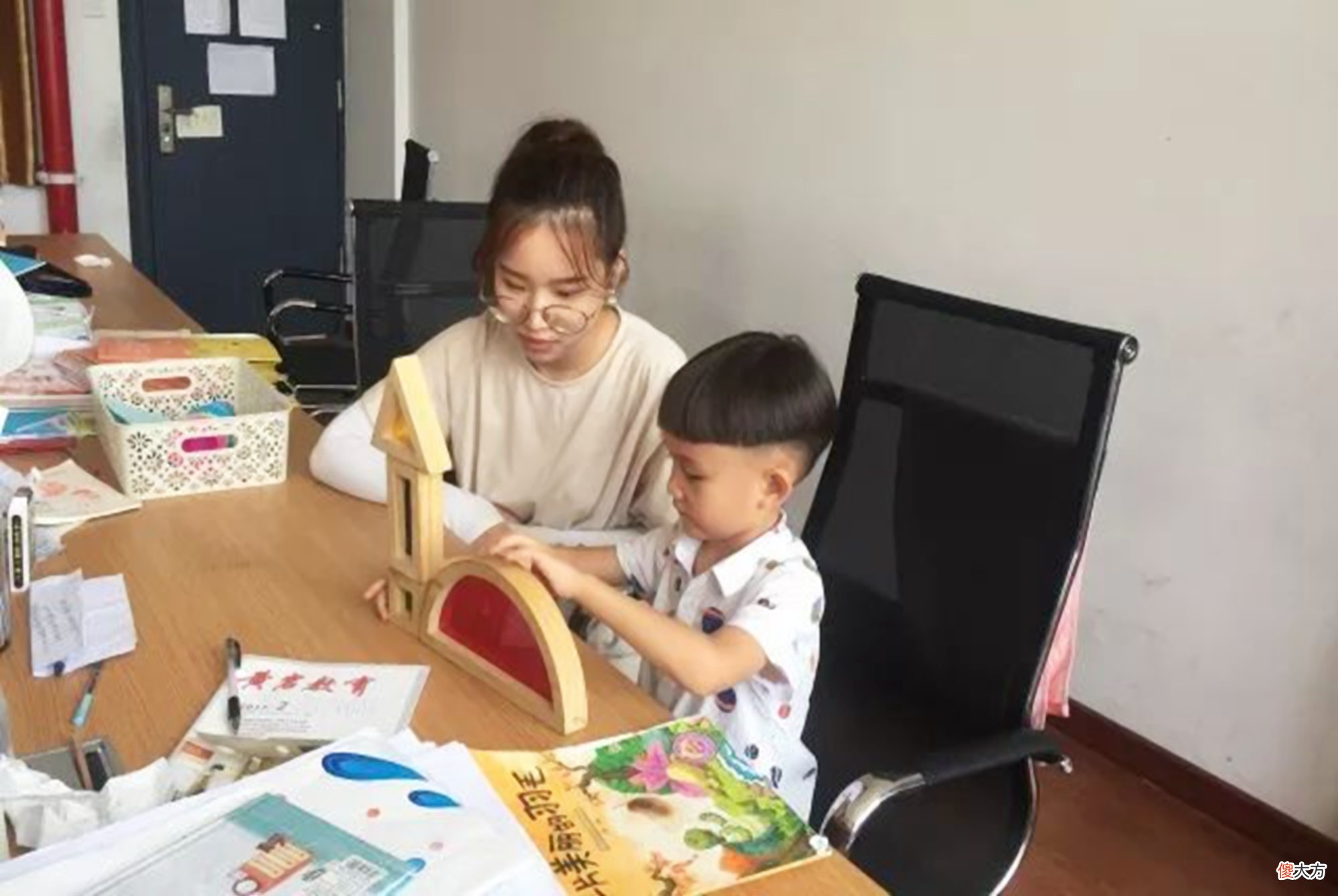 懒妈妈＋杂乱的家，会毁掉孩子的自律习惯，长大后很难有大成就