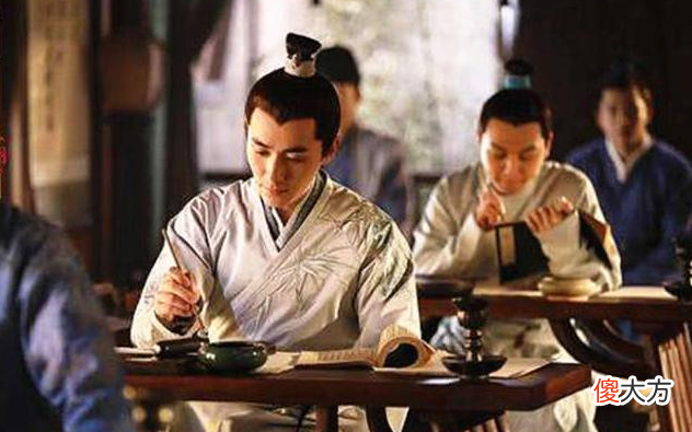【历史故事】历代科举都考的什么?为什么唐朝之后诗词开始走下坡路了?