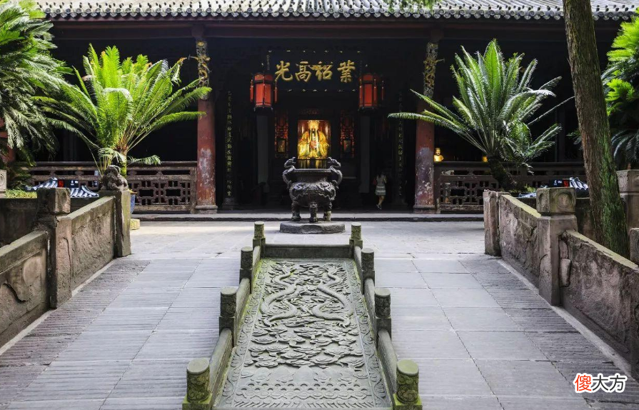 【爱历史】诸葛亮去世前，曾留下12字预言，一千多年后准确应验？