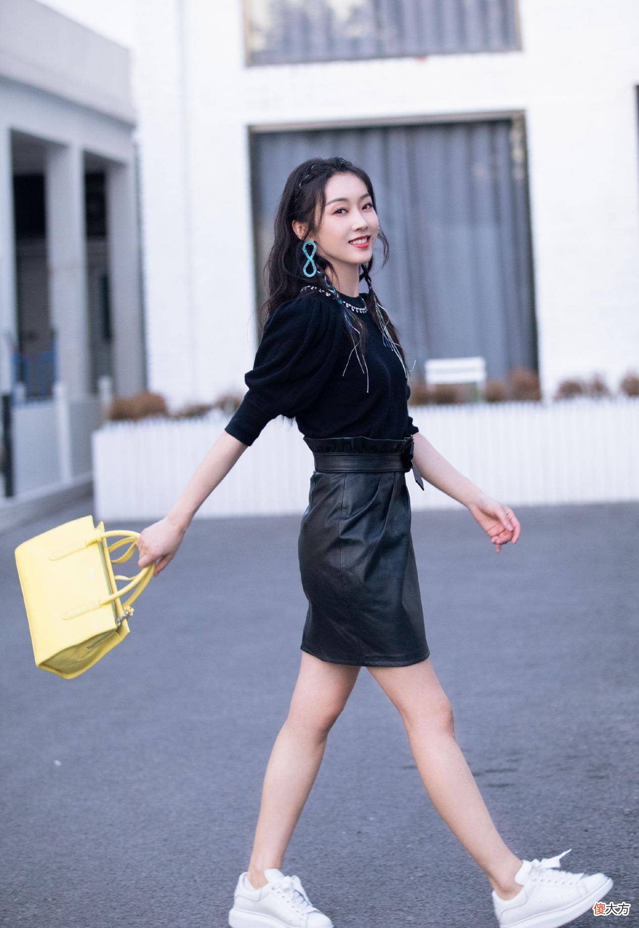 【时尚一点】《奈何boss又如何》宣璐的日常穿搭，妥妥的时髦精女孩