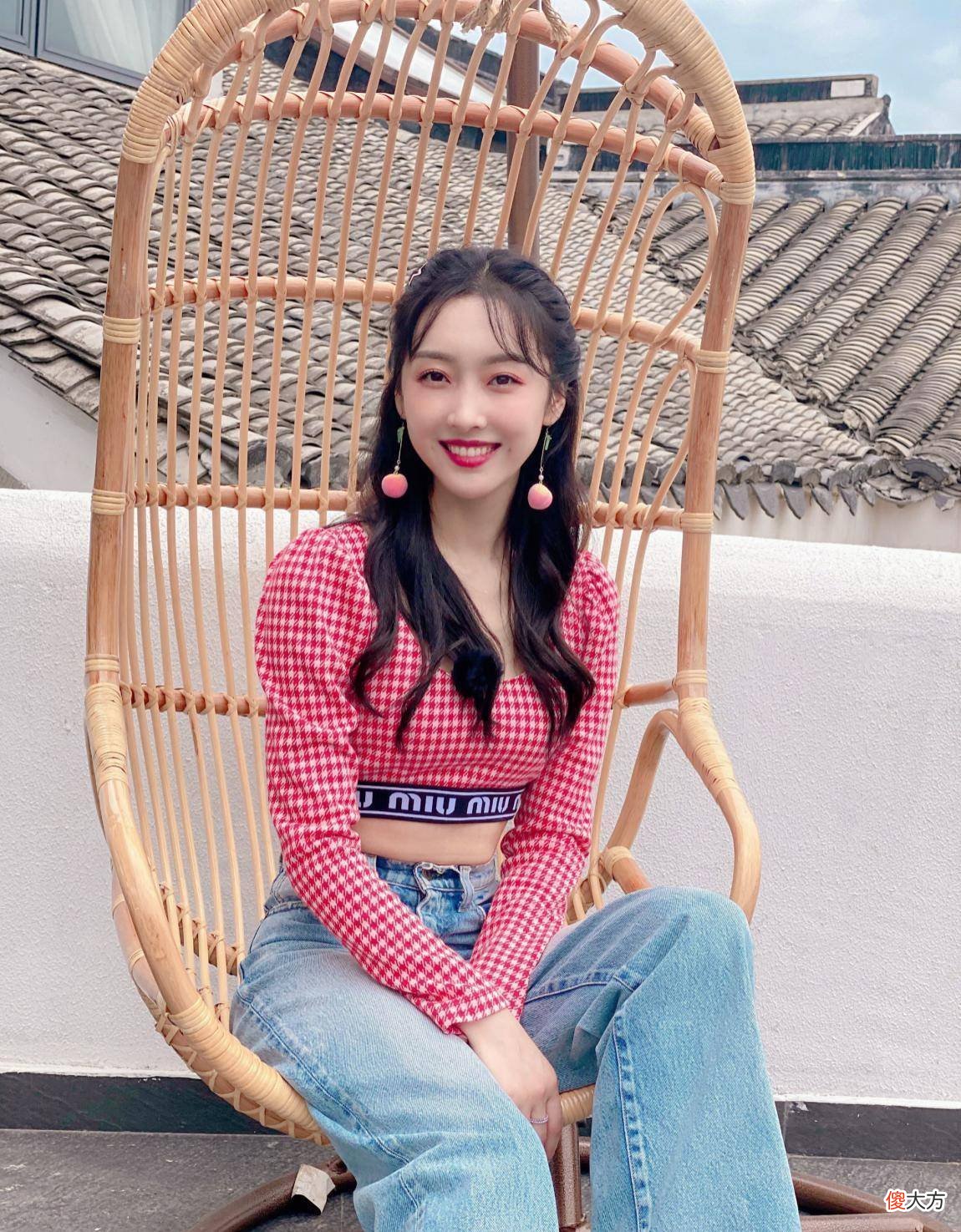 【时尚一点】《奈何boss又如何》宣璐的日常穿搭，妥妥的时髦精女孩