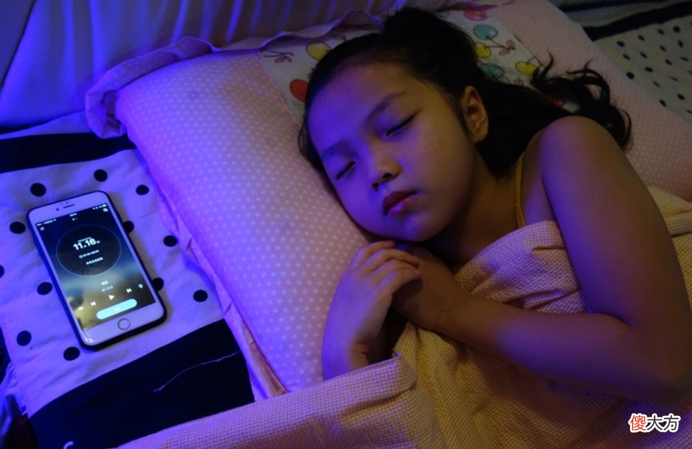 晚睡的危害有多大？超80％孩子睡眠未达标，看看有你家娃吗？