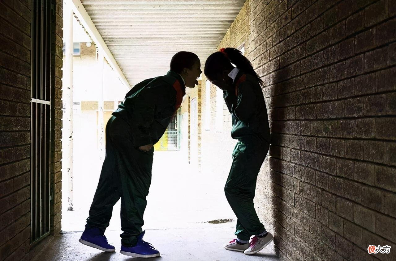 管教式教育和放任式教育,选哪种合适?别纠结了,试试二者结合