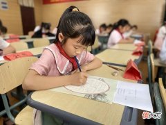 小学生字写得很差需要报班吗？家长做对4件事，孩子写出一手好字