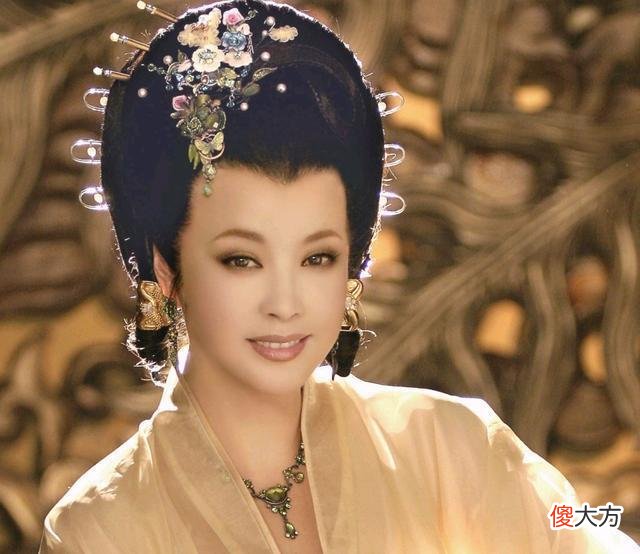 【历史故事】裴炎：官至宰相，为何却因为写了“青鹅”两字的书信被武则天诛杀？