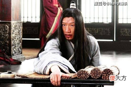 【就爱时尚】现代装该怎么办，孙红雷自己在极限挑战中还俗称颜王