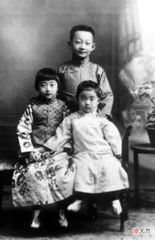 【爱历史】一辈子不结婚，不工作，不谈恋爱，活到90岁，身后荒凉任人评说