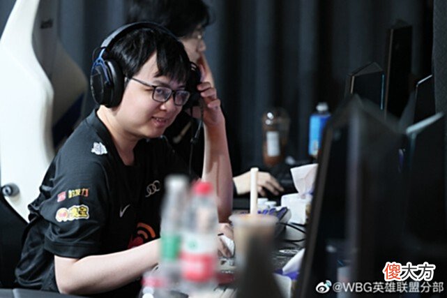 【游戏世界】神经刀的队伍注定走不远！WBG输给LNG后，已彻底无缘S12世界赛