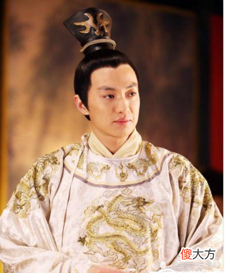 【爱历史】后周太祖驾崩后，为何是养子晋王郭荣继承皇位？
