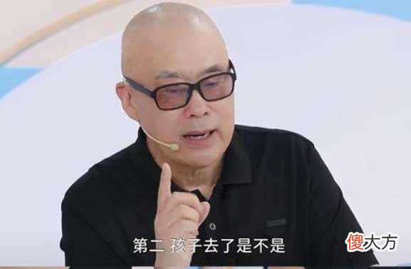 气温断崖式下降、老师抱怨出勤率低，宝妈回怼：生病了算谁的？