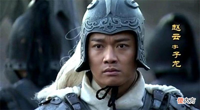 【历史故事】曹操、刘备、孙权三人各带一个保镖，六人混战，最后的胜利者是谁