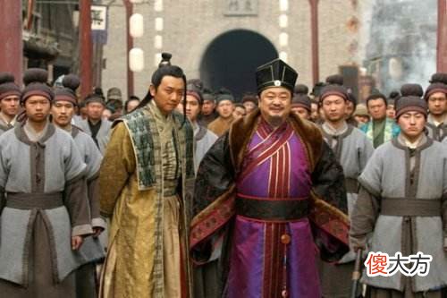 【历史故事】八旬老翁老来得子，留下遗嘱家产都给女婿，多年后小儿子拿回家产