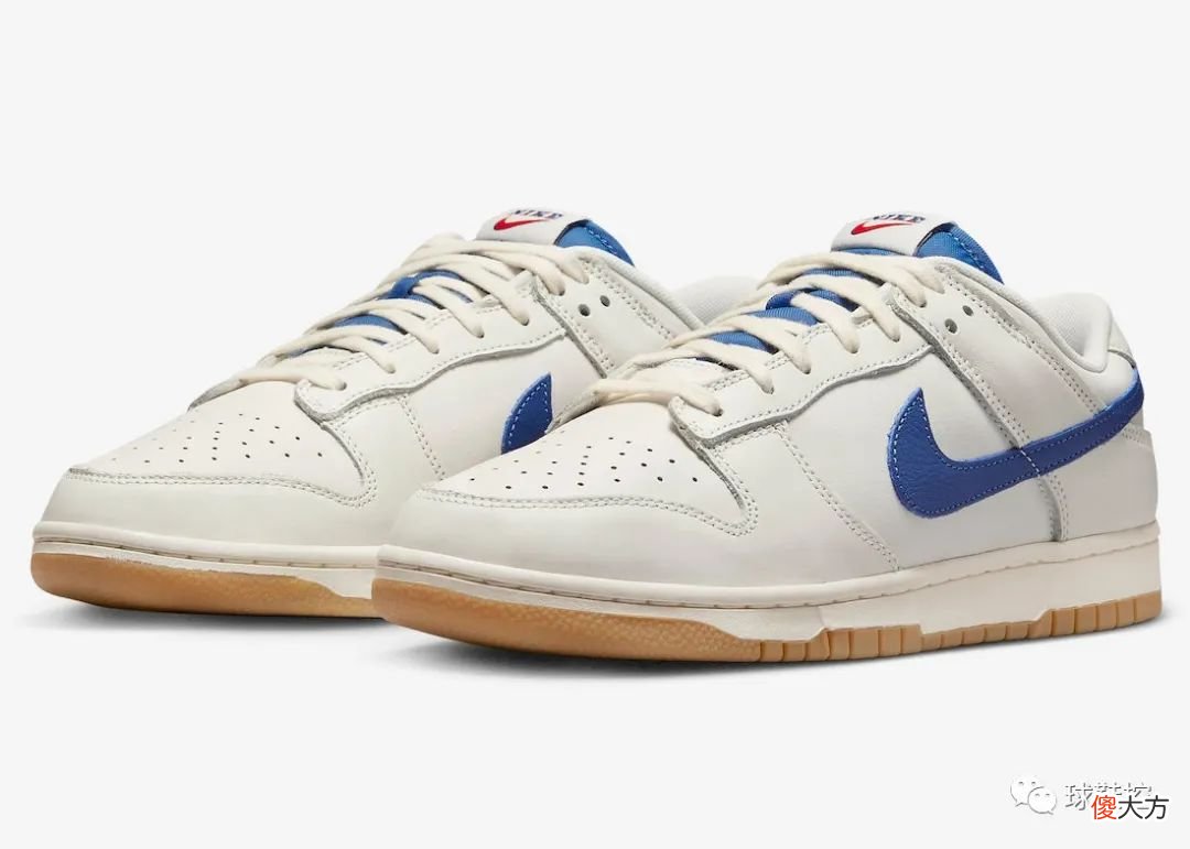 【时尚一点】又一双北卡 Nike Dunk 即将来袭＆黑白生胶耐克 SB Dunk 曝光，配个鸳鸯？