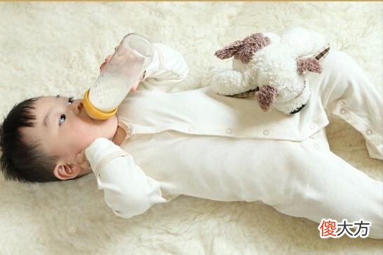“春捂秋冻”?宝宝身上4个部位最怕冻,家长捂好孩子少生病