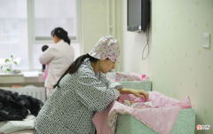 “新型”坐月子方式日渐流行，好处这么多，难怪备受产妇追捧