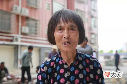 我把娃送到城里念书，就想老了跟儿子一起住，有什么不对的？