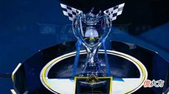 【游戏世界】与亚洲车神荣誉擦身而过？QG宁清发博：“失落神情难以抑制”