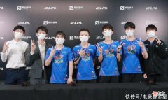 【游戏世界】Ale一战直接打回身价？WBG竟被迫Ban了4个上路，让TS都头疼